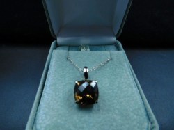 silver chain smoky pendant main